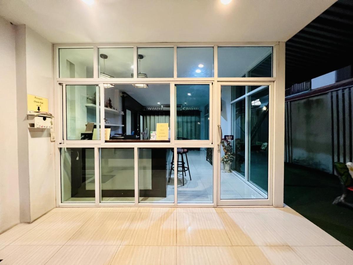 Inn Kham Apartment Chiang Mai Esterno foto