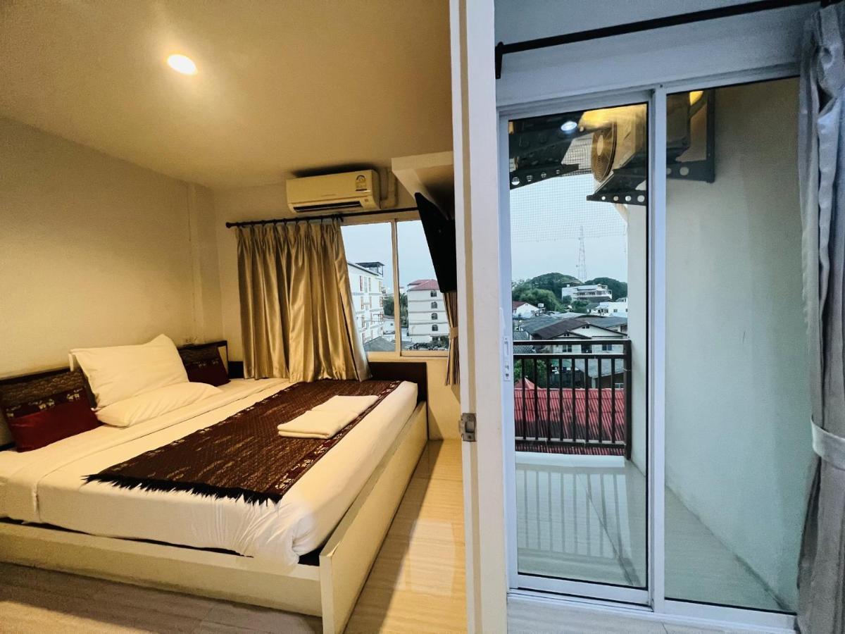 Inn Kham Apartment Chiang Mai Esterno foto