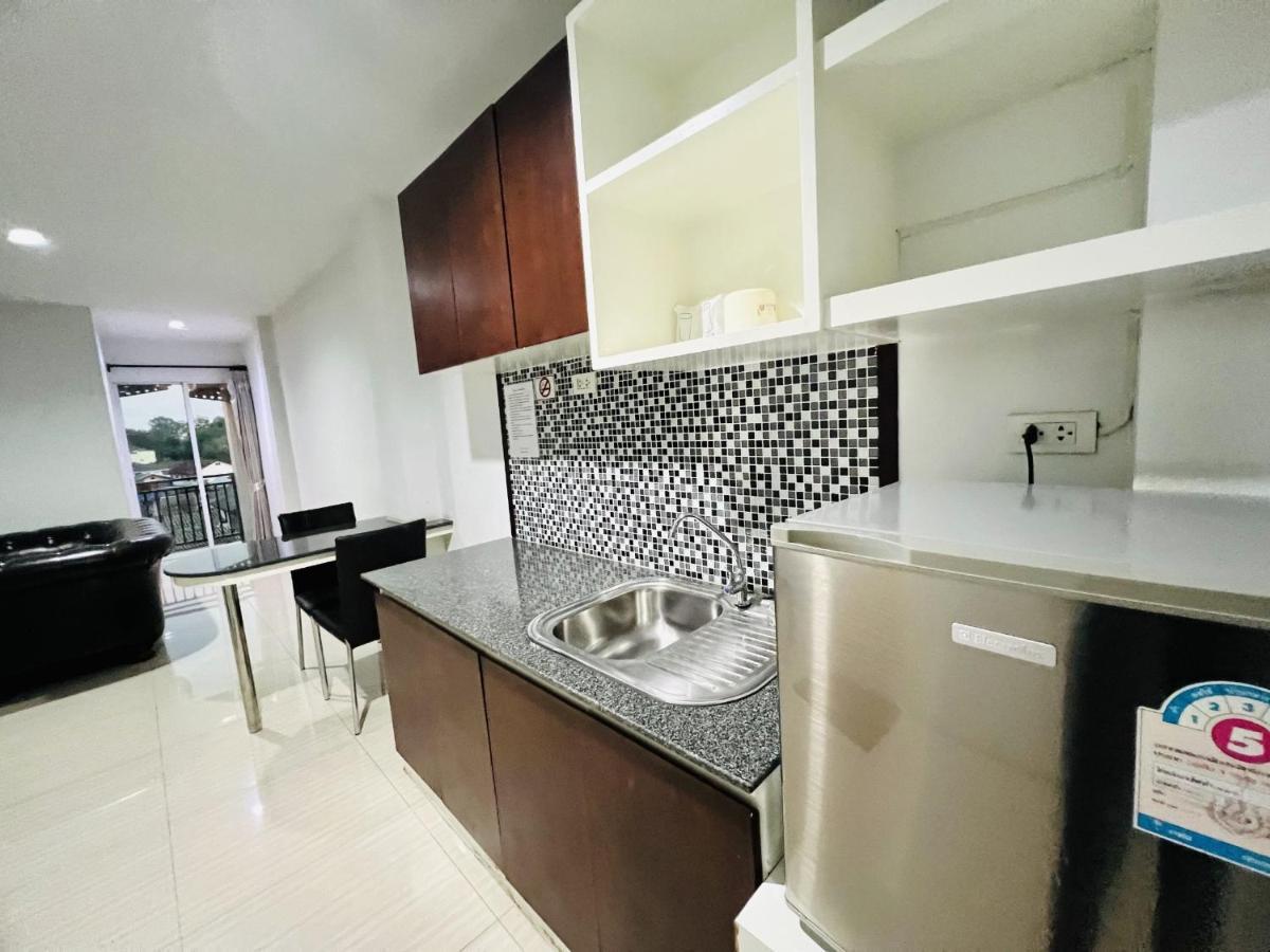 Inn Kham Apartment Chiang Mai Esterno foto